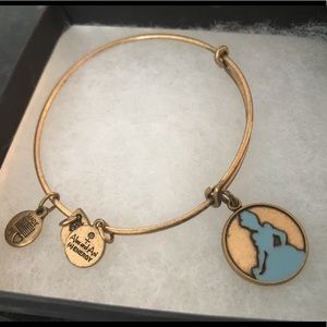 Alex and Ani Cinderella bracelet